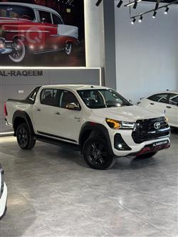 تويوتا هايلوكس